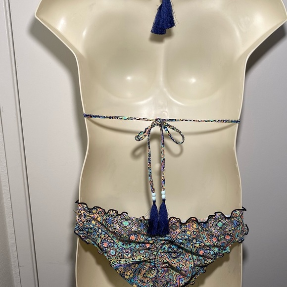 COPY - Victoria’s Secret The Ruffle Cheeky Paisle… - Picture 6 of 8